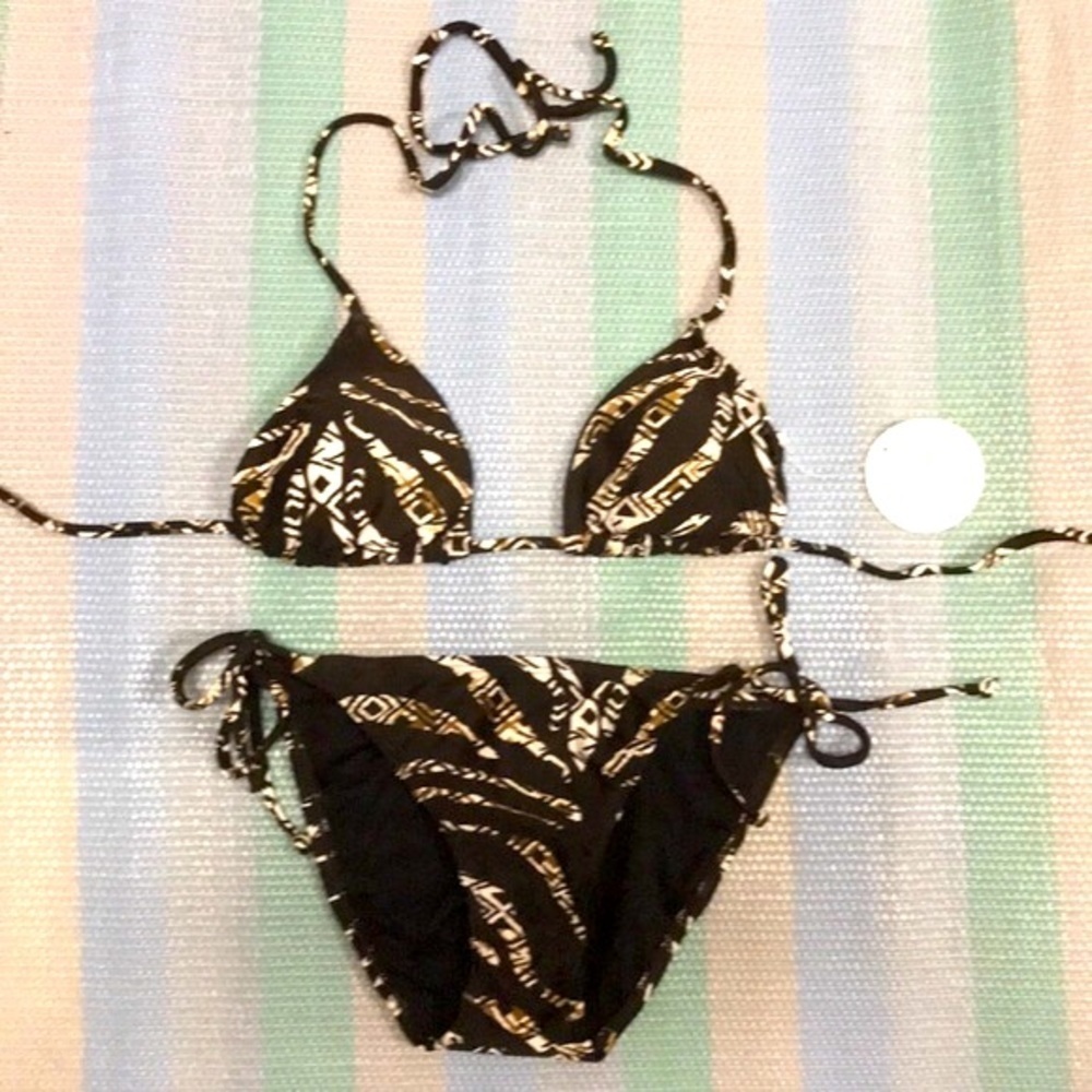 Beach Joy Tie Triangle Bikini Set NWT